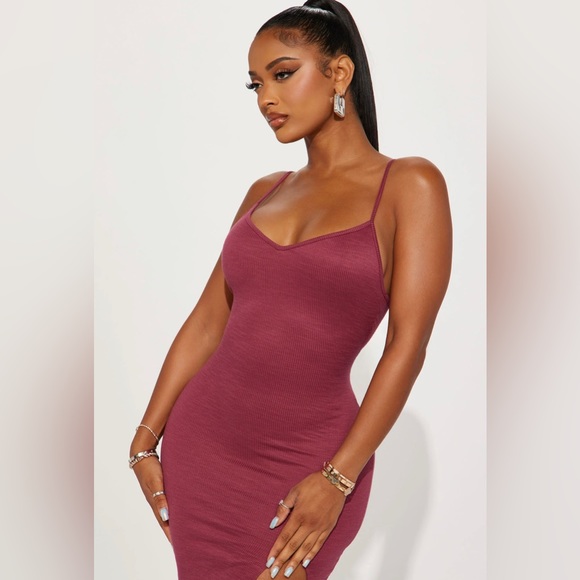 NWOT New Side Slit Raspberry Midi Dress Sz S - Picture 2 of 6